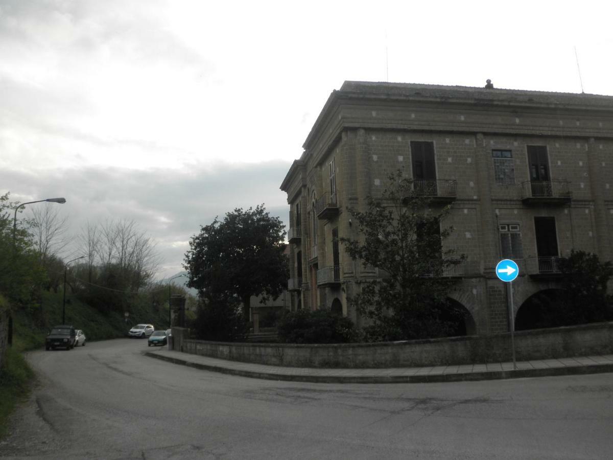 Casa De Falco Bed & Breakfast Fisciano Dış mekan fotoğraf
